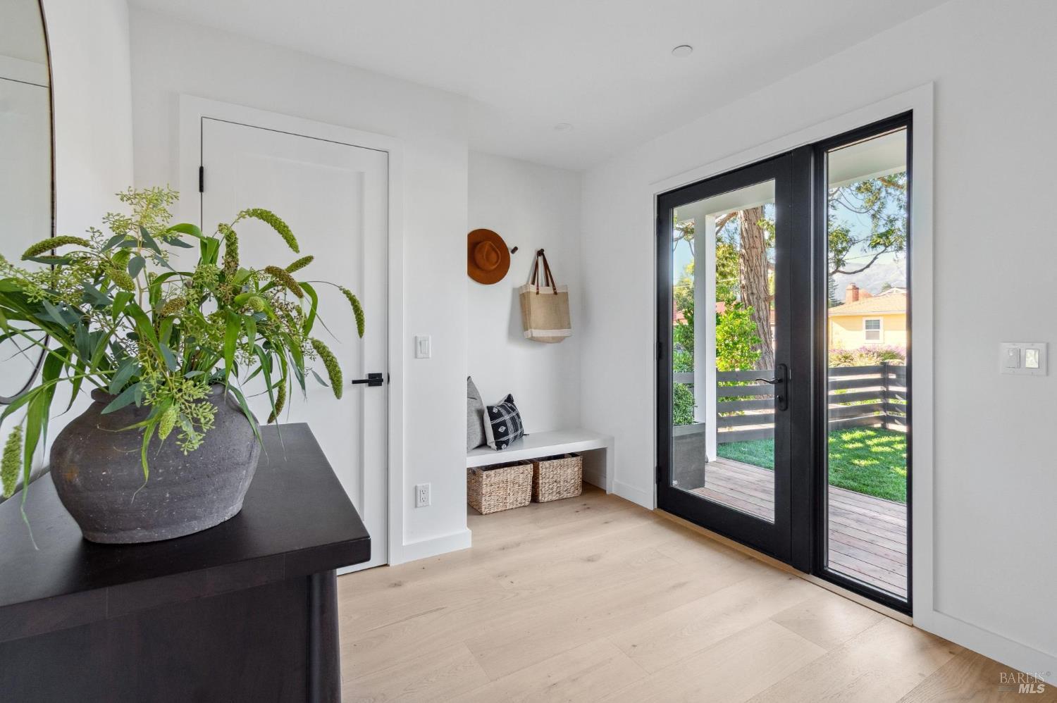 Detail Gallery Image 2 of 62 For 78 Nelson Ave, Mill Valley,  CA 94941 - 4 Beds | 3/1 Baths