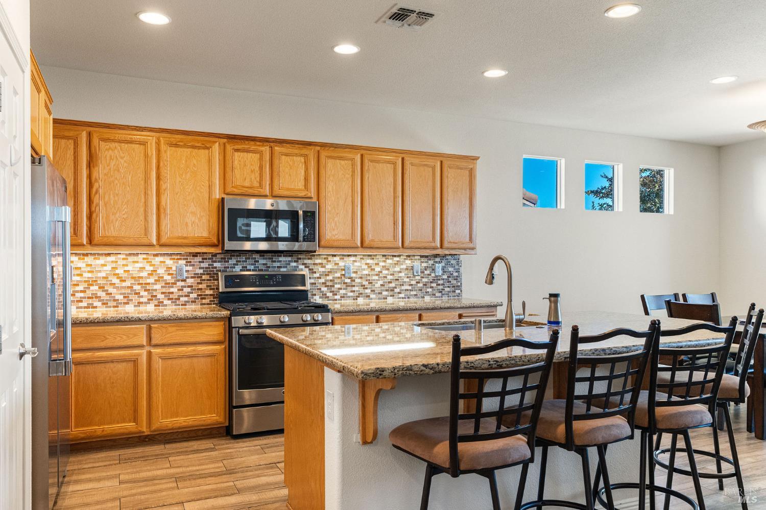 Detail Gallery Image 7 of 58 For 608 American Falls Dr, Rio Vista,  CA 94571 - 2 Beds | 2 Baths