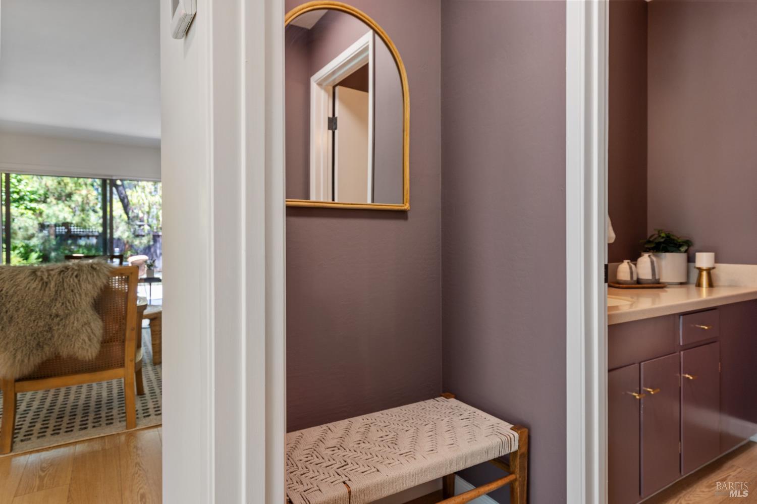 Detail Gallery Image 29 of 41 For 29 Porto Bello Dr, San Rafael,  CA 94901 - 2 Beds | 2/1 Baths