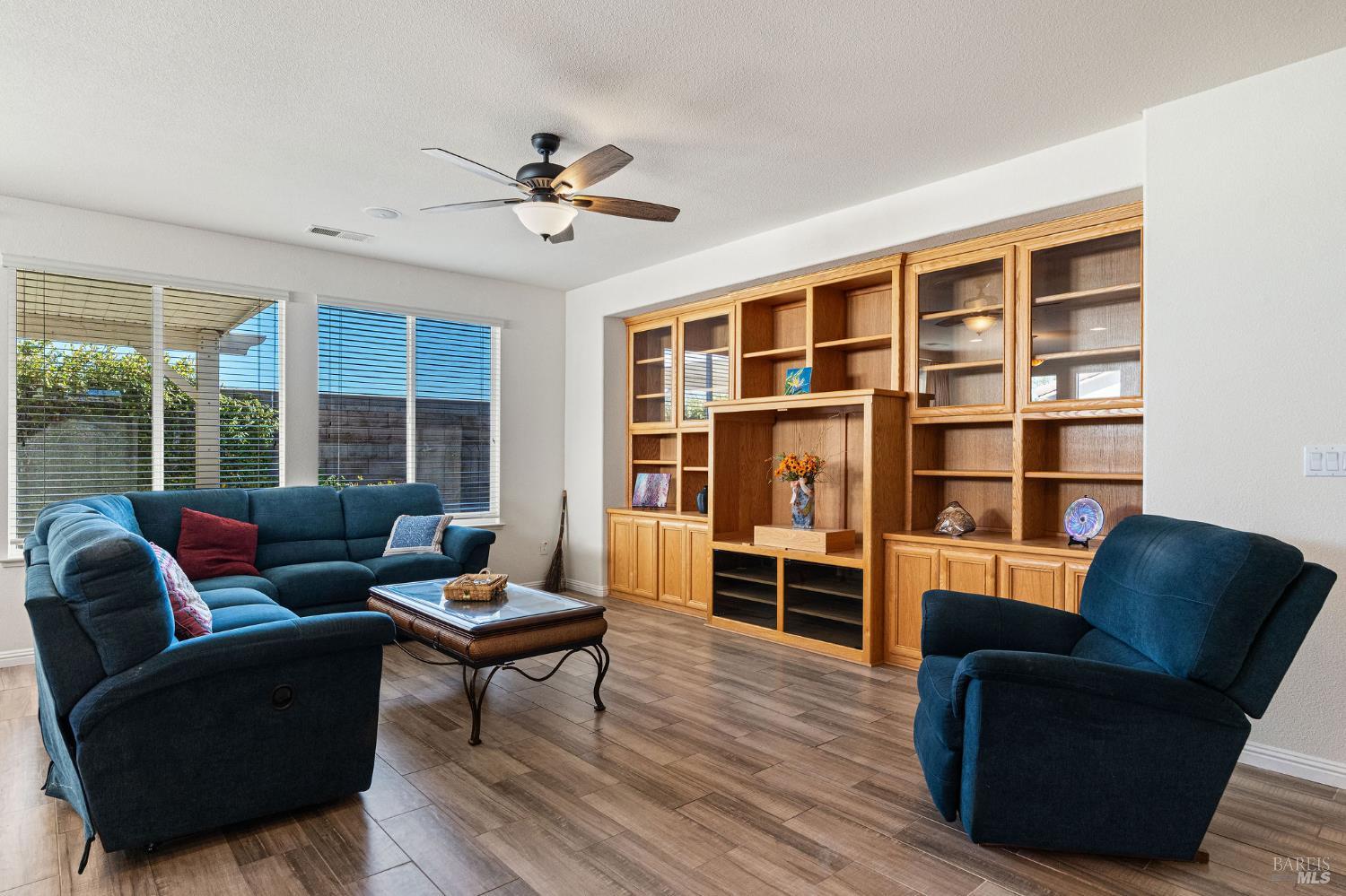 Detail Gallery Image 10 of 58 For 608 American Falls Dr, Rio Vista,  CA 94571 - 2 Beds | 2 Baths