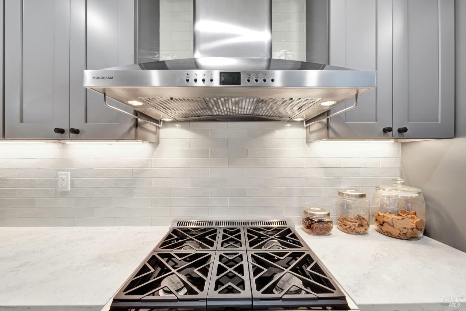 Detail Gallery Image 18 of 42 For 2407 Norton St, Napa,  CA 94558 - 3 Beds | 2 Baths