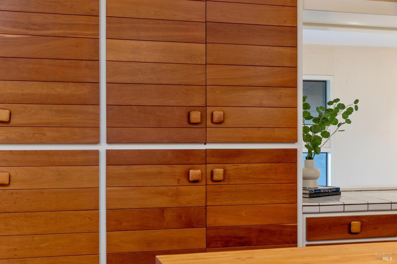 Detail Gallery Image 18 of 76 For 2060 Oak Ridge Dr, Santa Rosa,  CA 95404 - 3 Beds | 2 Baths