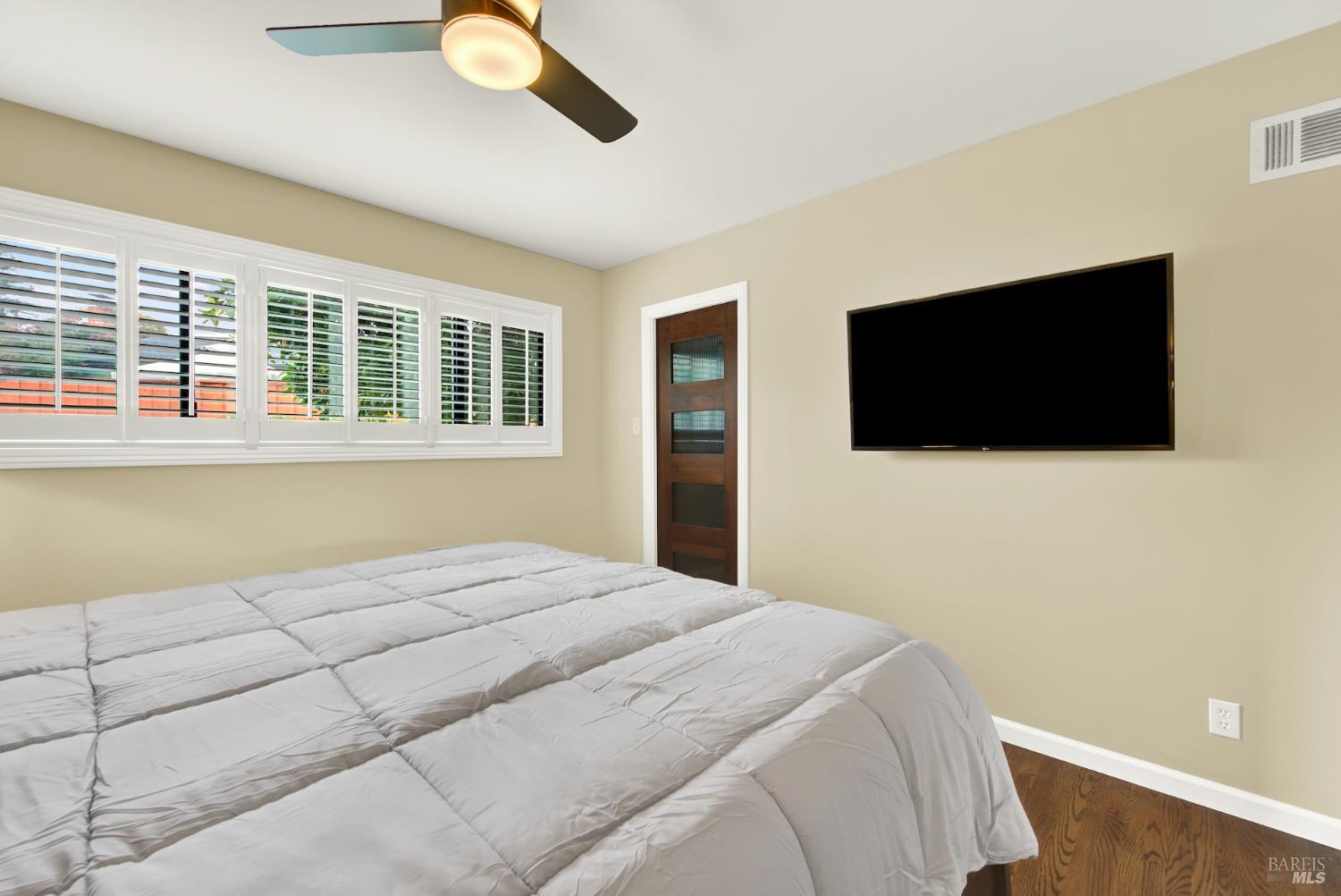 Detail Gallery Image 30 of 42 For 2407 Norton St, Napa,  CA 94558 - 3 Beds | 2 Baths