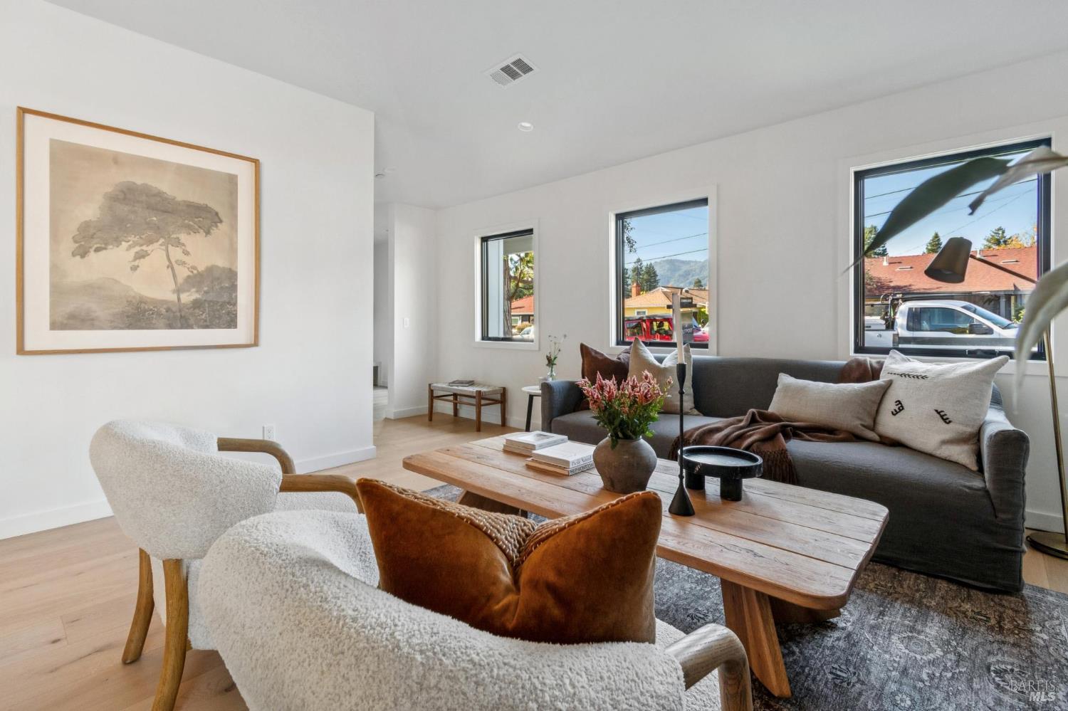 Detail Gallery Image 8 of 62 For 78 Nelson Ave, Mill Valley,  CA 94941 - 4 Beds | 3/1 Baths