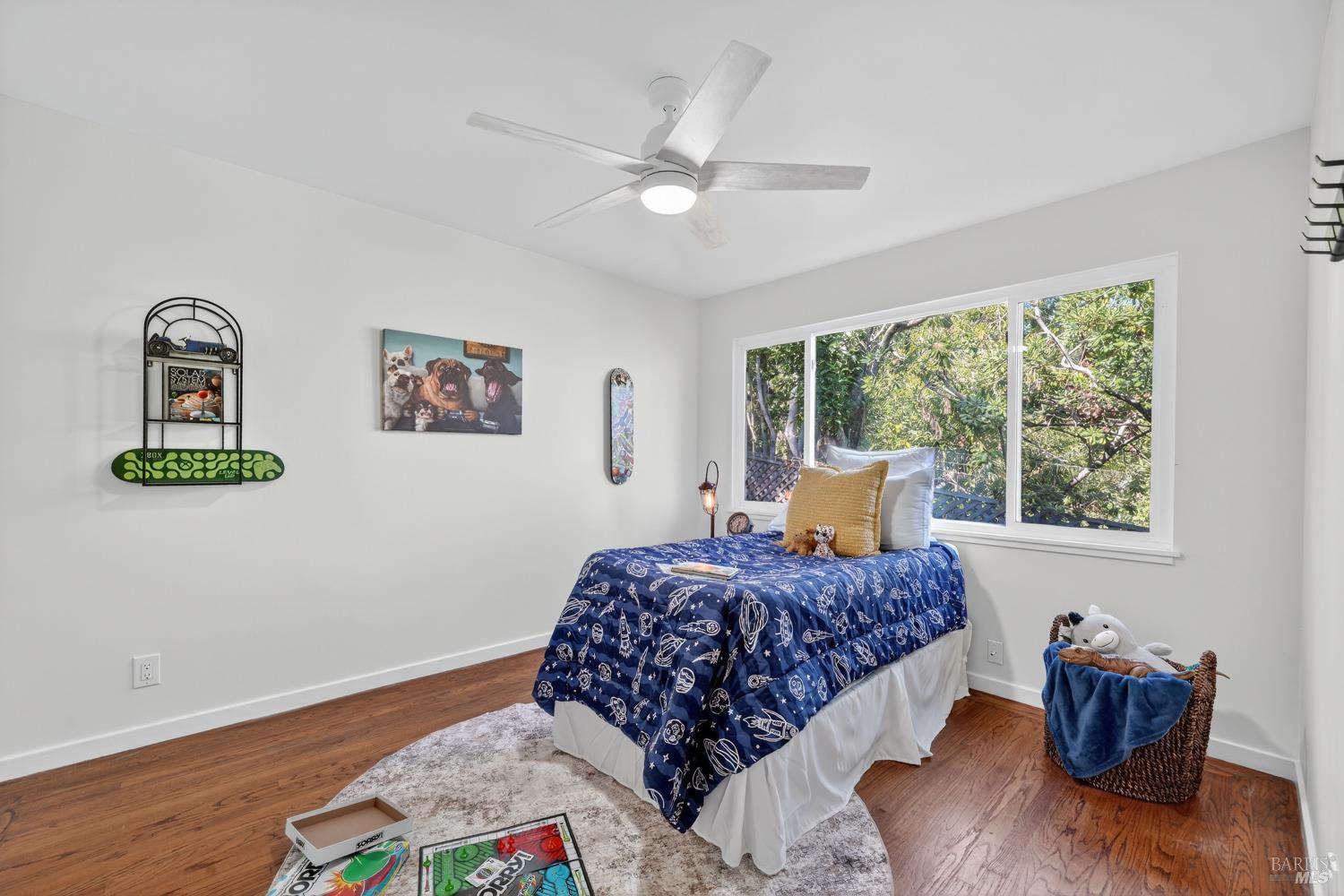 Detail Gallery Image 24 of 60 For 32 Los Robles Dr, San Rafael,  CA 94901 - 4 Beds | 3 Baths