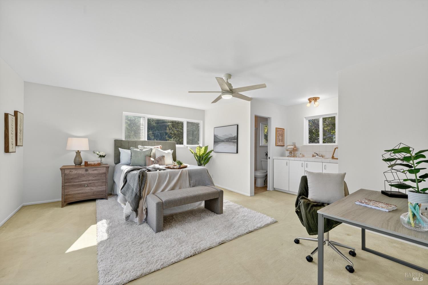 Detail Gallery Image 33 of 60 For 32 Los Robles Dr, San Rafael,  CA 94901 - 4 Beds | 3 Baths