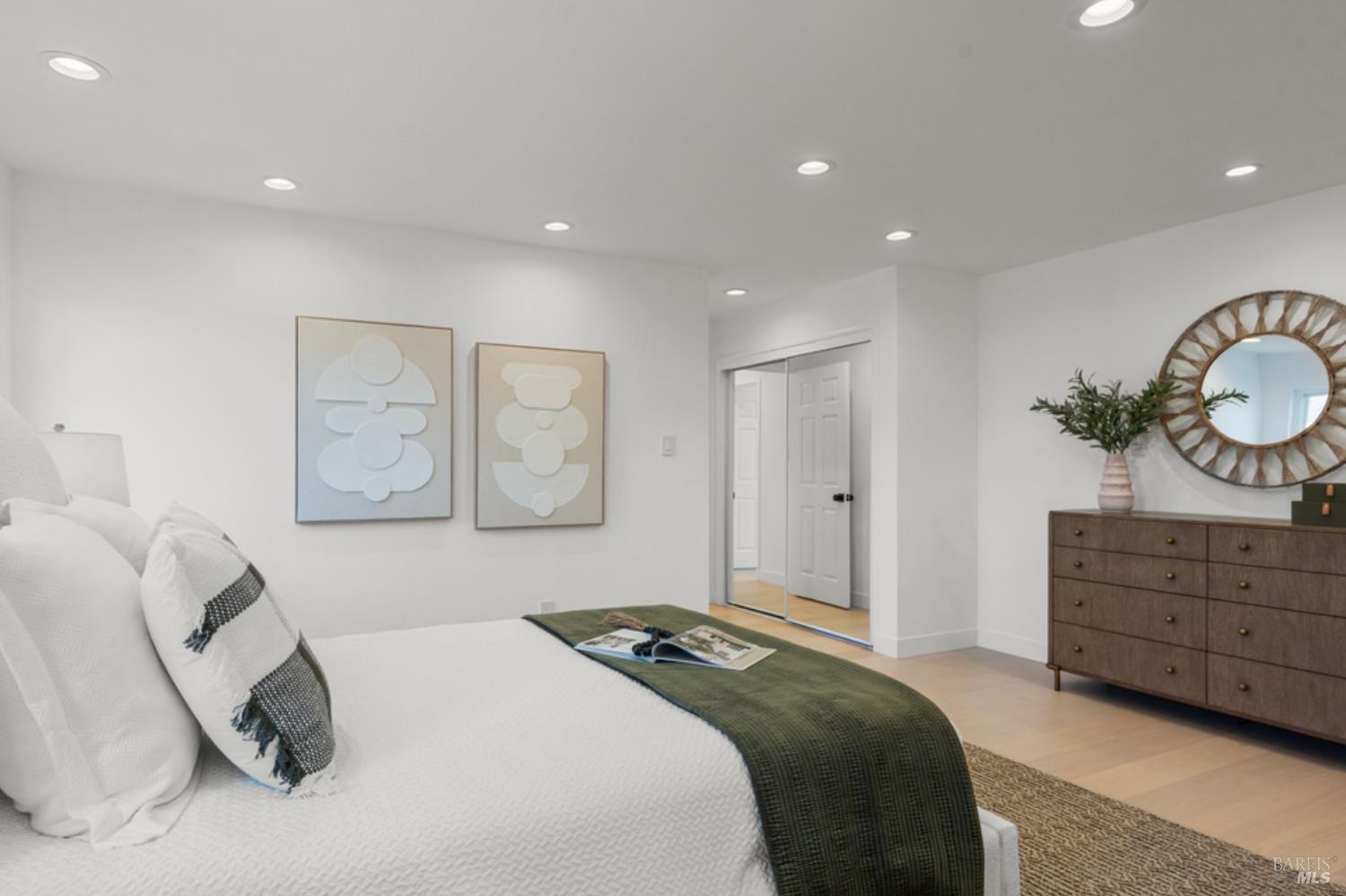 Detail Gallery Image 25 of 47 For 456 Alameda De La Loma Unkn, Novato,  CA 94949 - 3 Beds | 2 Baths