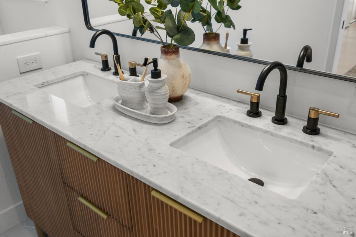 Detail Gallery Image 27 of 47 For 456 Alameda De La Loma Unkn, Novato,  CA 94949 - 3 Beds | 2 Baths