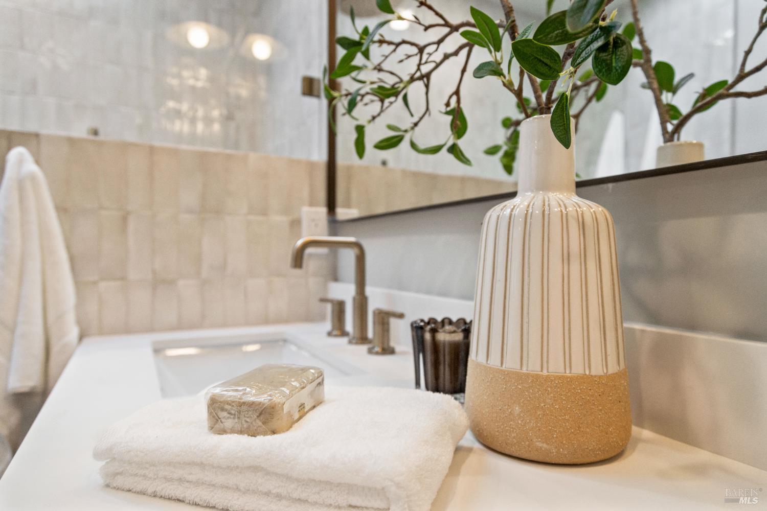 Detail Gallery Image 38 of 87 For 17285 Hillcrest Ave, Sonoma,  CA 95476 - 3 Beds | 3 Baths