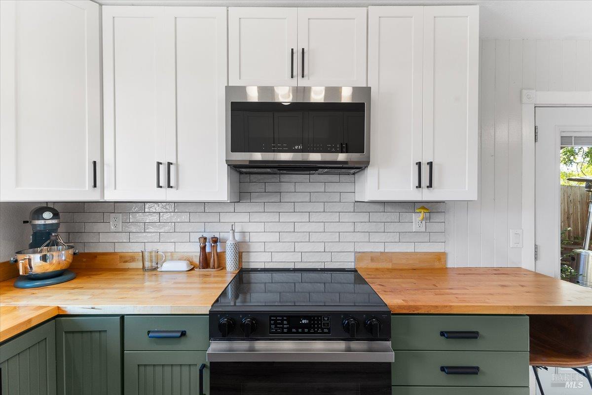 Detail Gallery Image 9 of 25 For 2522 Sam Dr, Santa Rosa,  CA 95403 - 2 Beds | 1/1 Baths