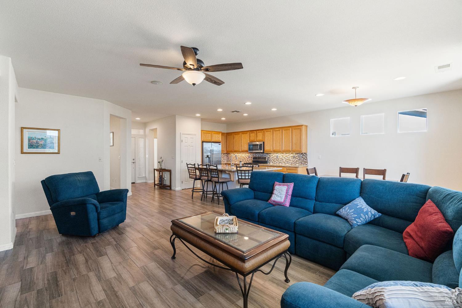 Detail Gallery Image 14 of 58 For 608 American Falls Dr, Rio Vista,  CA 94571 - 2 Beds | 2 Baths