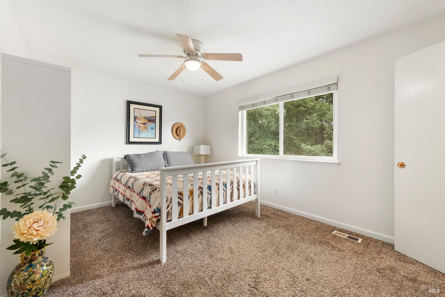 Detail Gallery Image 25 of 28 For 1930 Duxburry Ln #2,  Vacaville,  CA 95687 - 2 Beds | 1 Baths