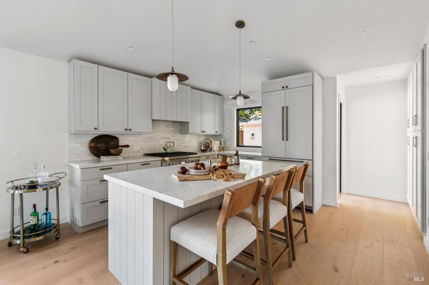 Detail Gallery Image 12 of 62 For 78 Nelson Ave, Mill Valley,  CA 94941 - 4 Beds | 3/1 Baths