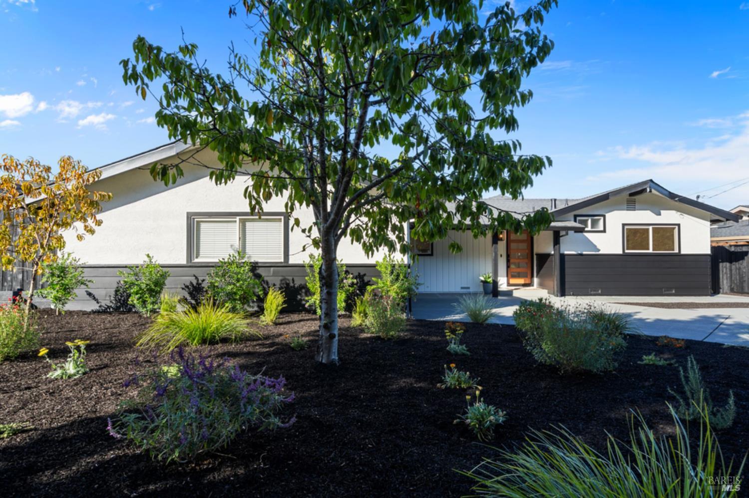 Detail Gallery Image 47 of 47 For 456 Alameda De La Loma Unkn, Novato,  CA 94949 - 3 Beds | 2 Baths