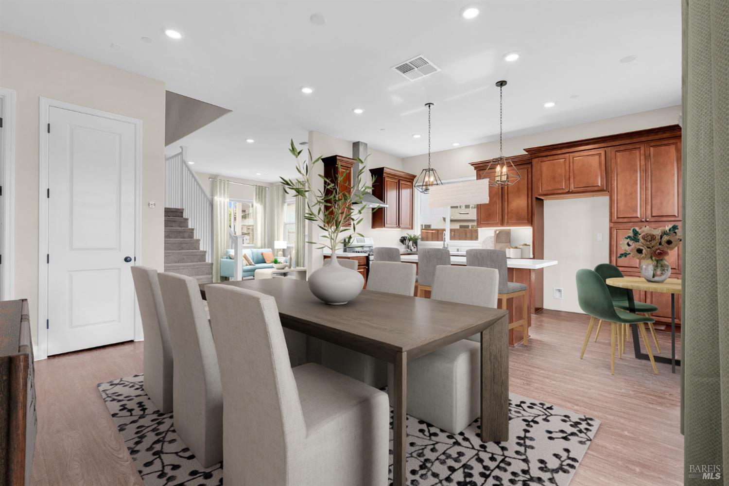 Detail Gallery Image 20 of 62 For 3751 Hennessy Pl, Santa Rosa,  CA 95403 - 4 Beds | 3 Baths