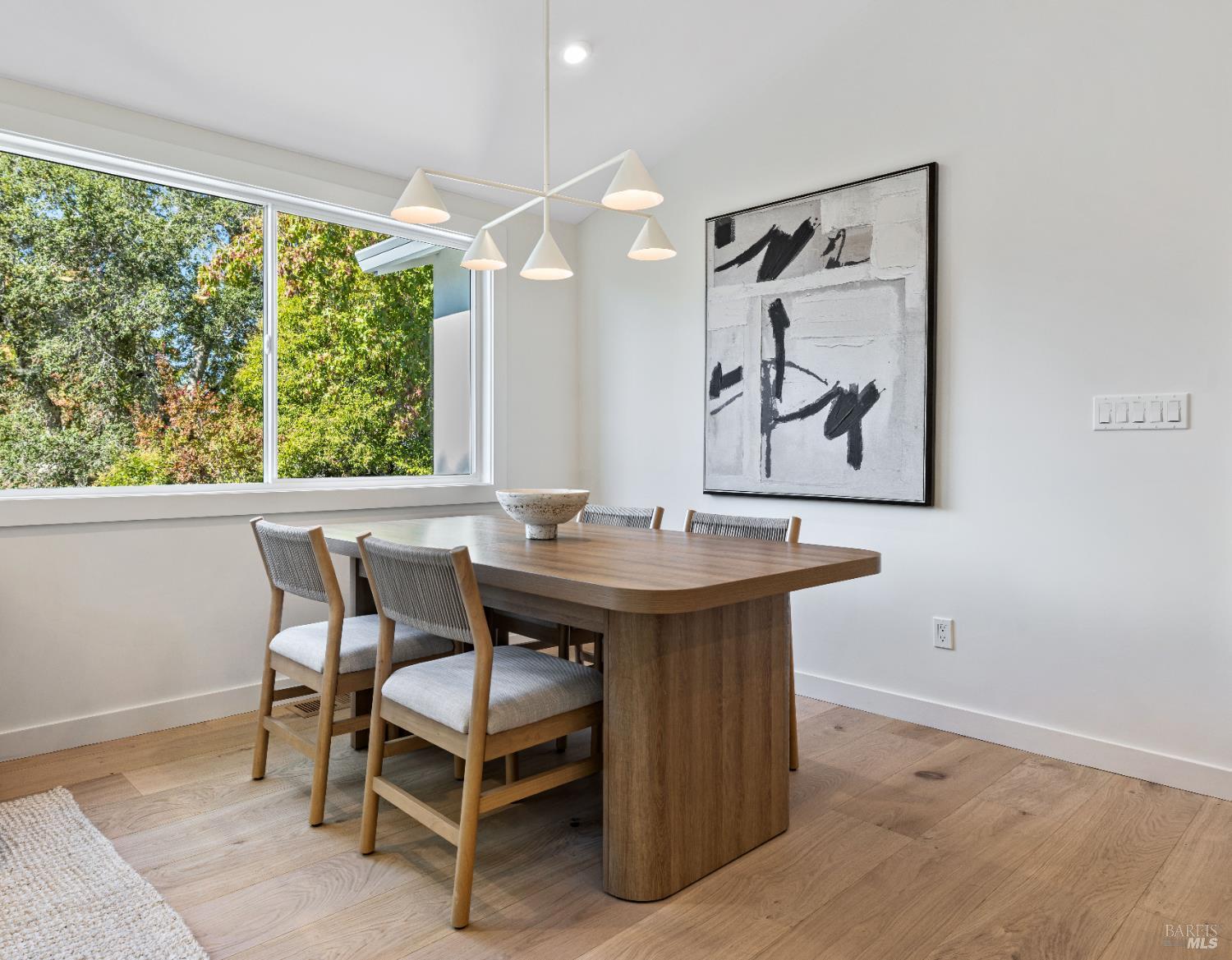 Detail Gallery Image 20 of 87 For 17285 Hillcrest Ave, Sonoma,  CA 95476 - 3 Beds | 3 Baths