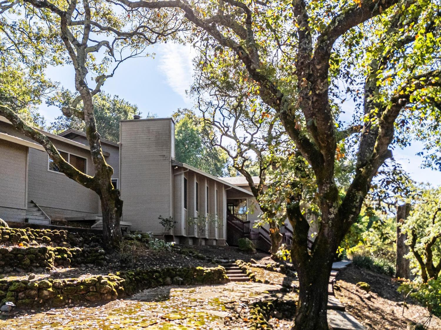 Detail Gallery Image 75 of 76 For 2060 Oak Ridge Dr, Santa Rosa,  CA 95404 - 3 Beds | 2 Baths