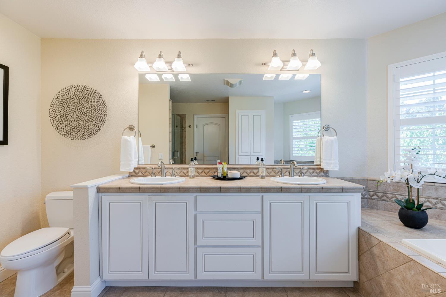 Detail Gallery Image 32 of 72 For 8776 Logan Pl, Cotati,  CA 94931 - 4 Beds | 3 Baths