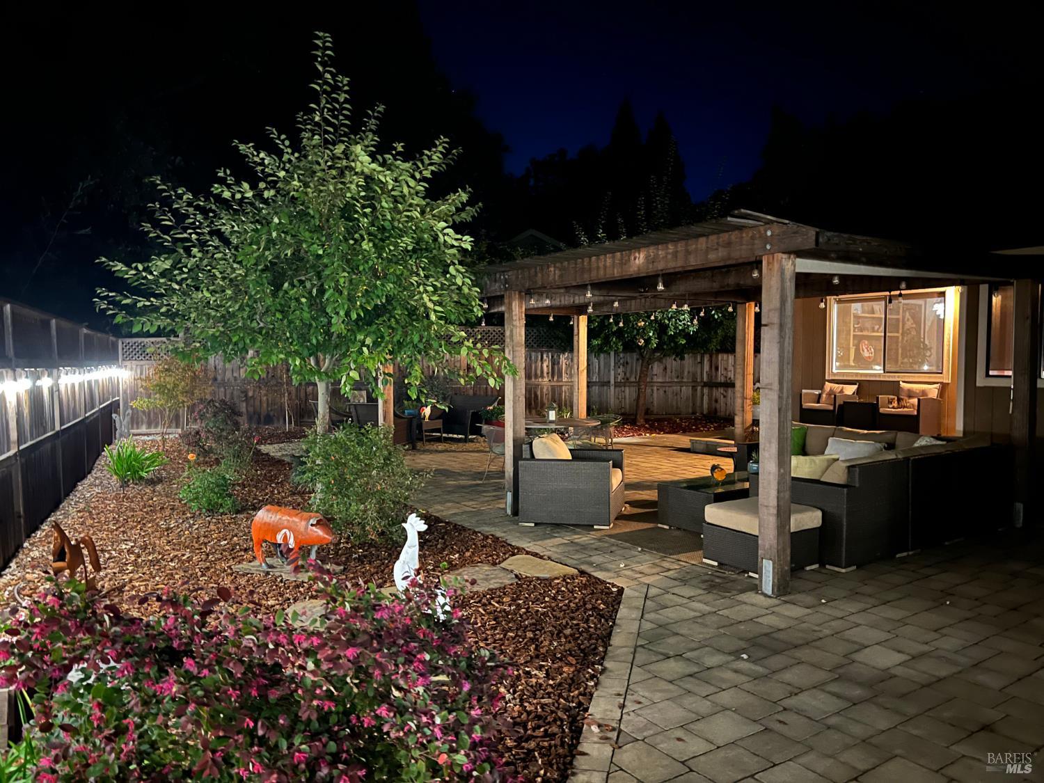 Detail Gallery Image 36 of 45 For 609 Ross Ct, Sonoma,  CA 95476 - 3 Beds | 2/1 Baths