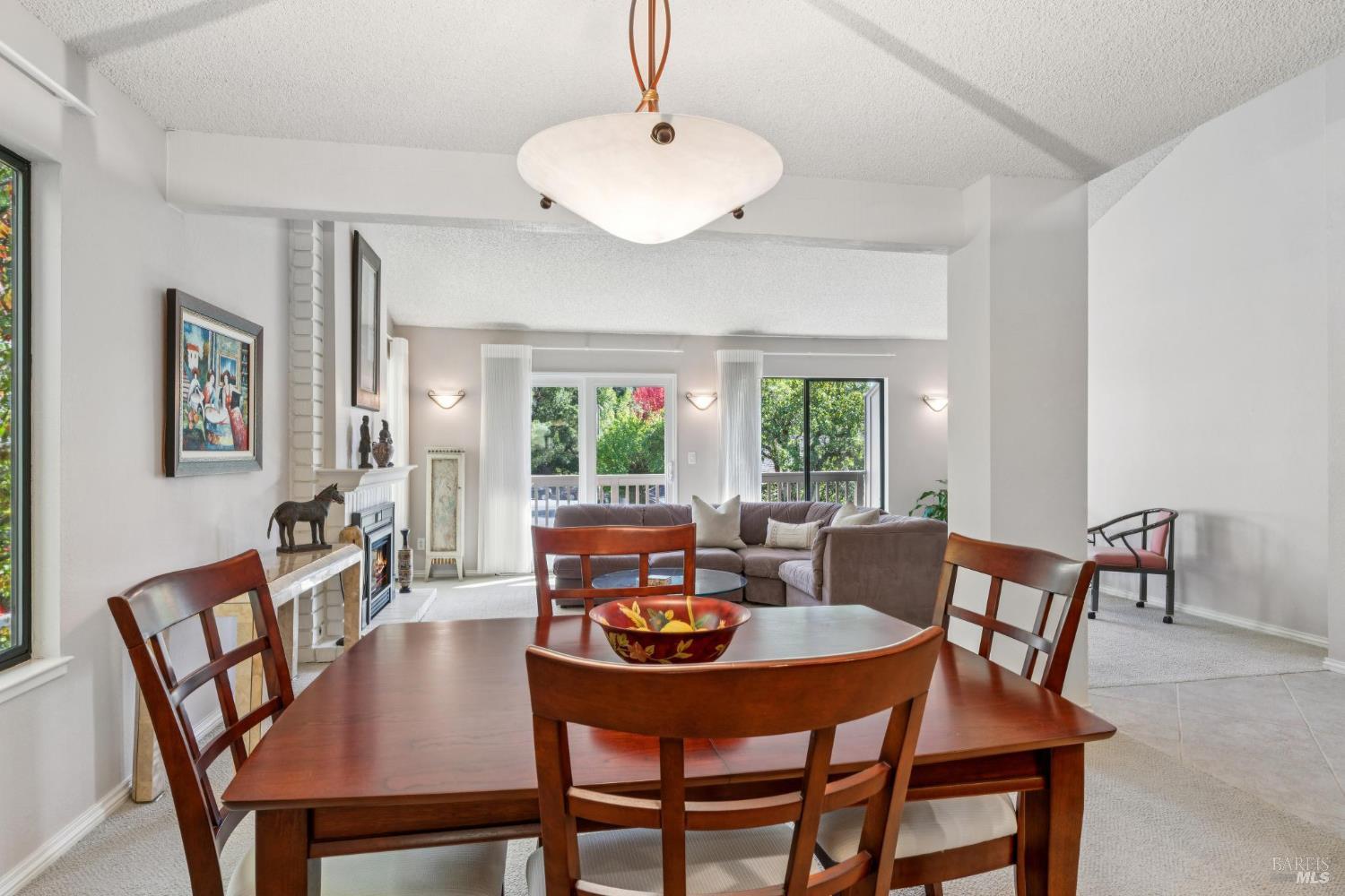 Detail Gallery Image 15 of 40 For 11 Chapparal Ct, Novato,  CA 94949 - 4 Beds | 2/1 Baths