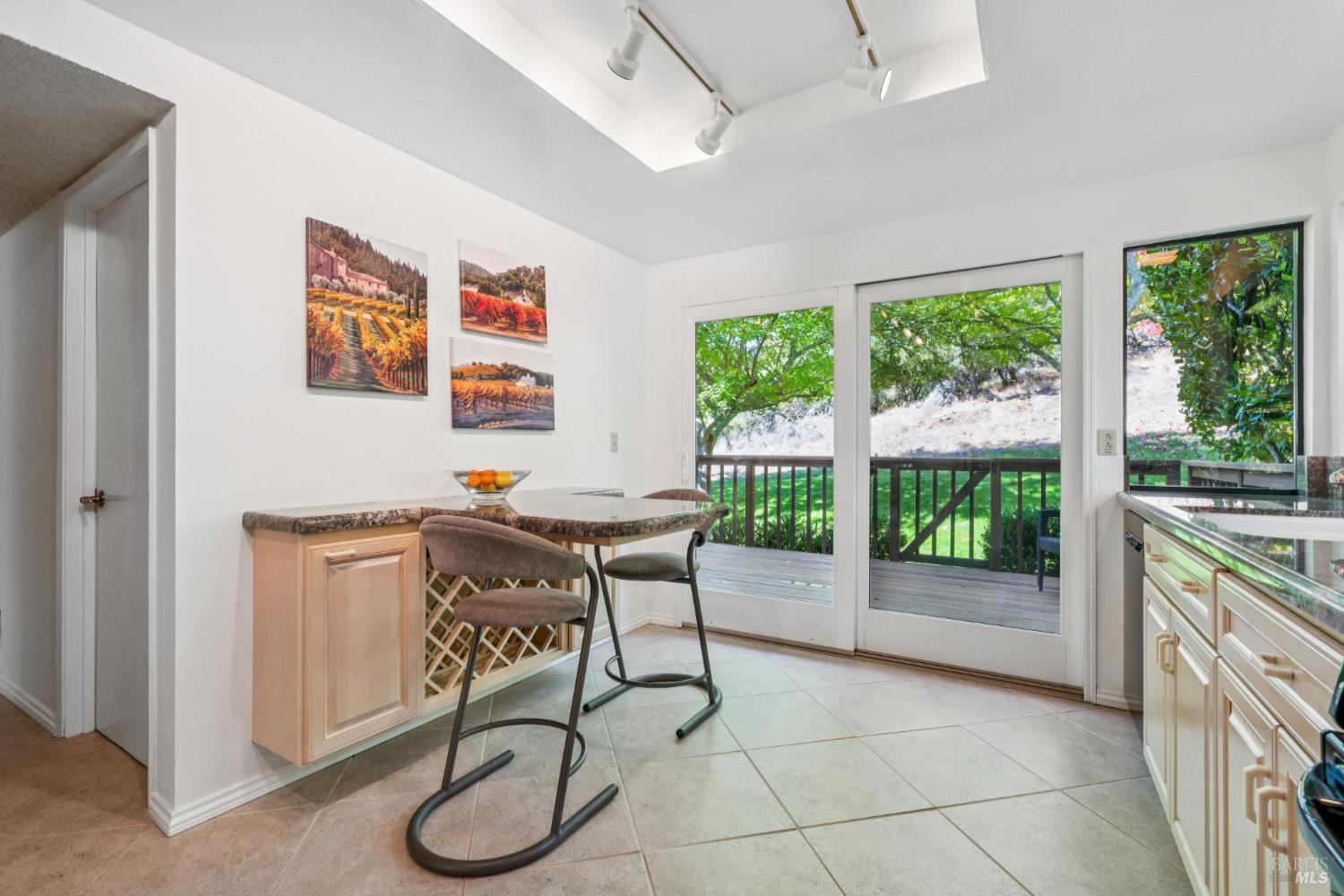 Detail Gallery Image 19 of 40 For 11 Chapparal Ct, Novato,  CA 94949 - 4 Beds | 2/1 Baths