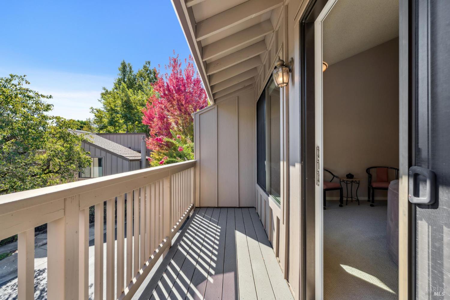 Detail Gallery Image 12 of 40 For 11 Chapparal Ct, Novato,  CA 94949 - 4 Beds | 2/1 Baths