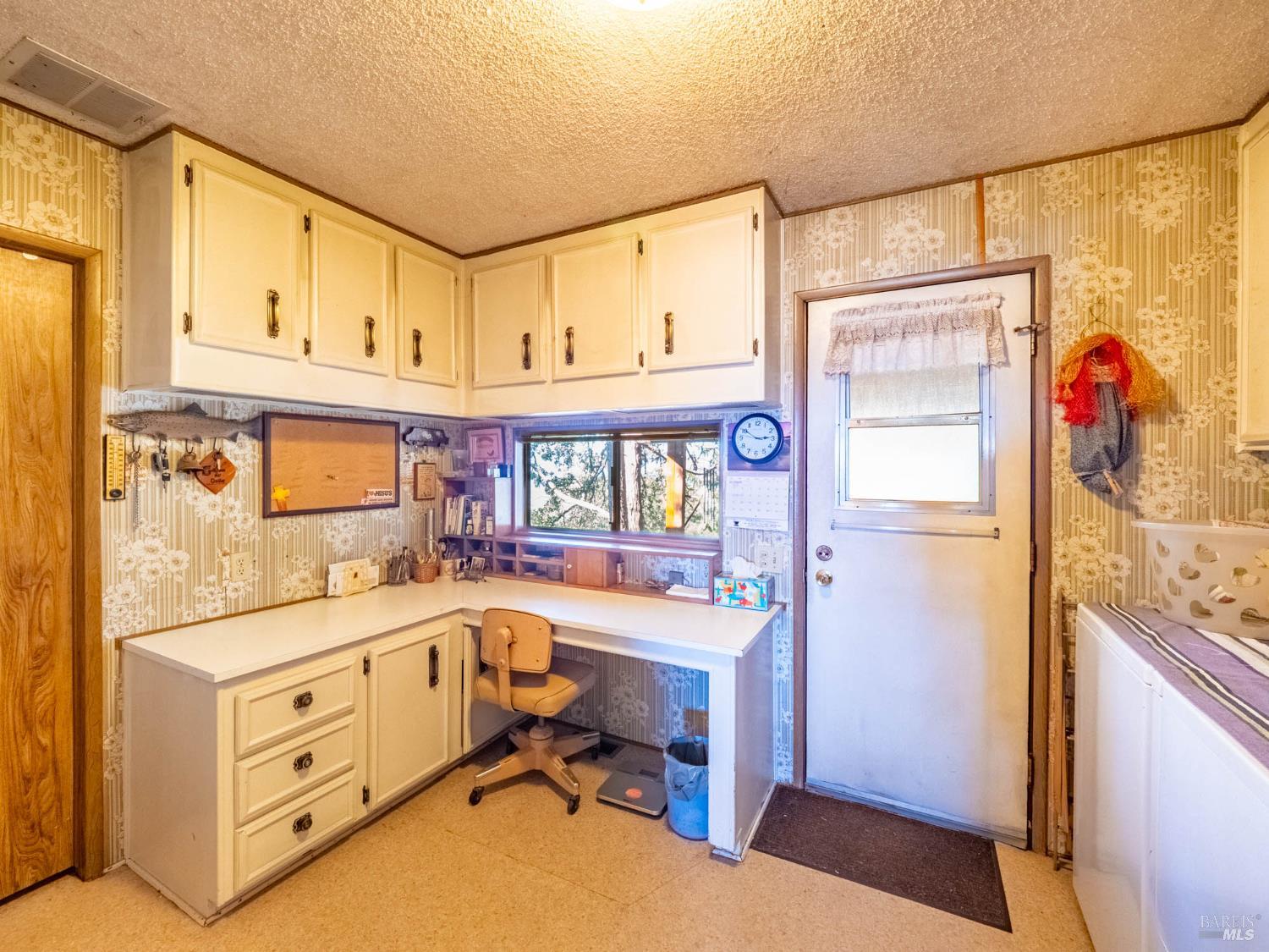 Detail Gallery Image 50 of 70 For 5430 Black Bart Trl, Redwood Valley,  CA 95470 - 3 Beds | 2 Baths