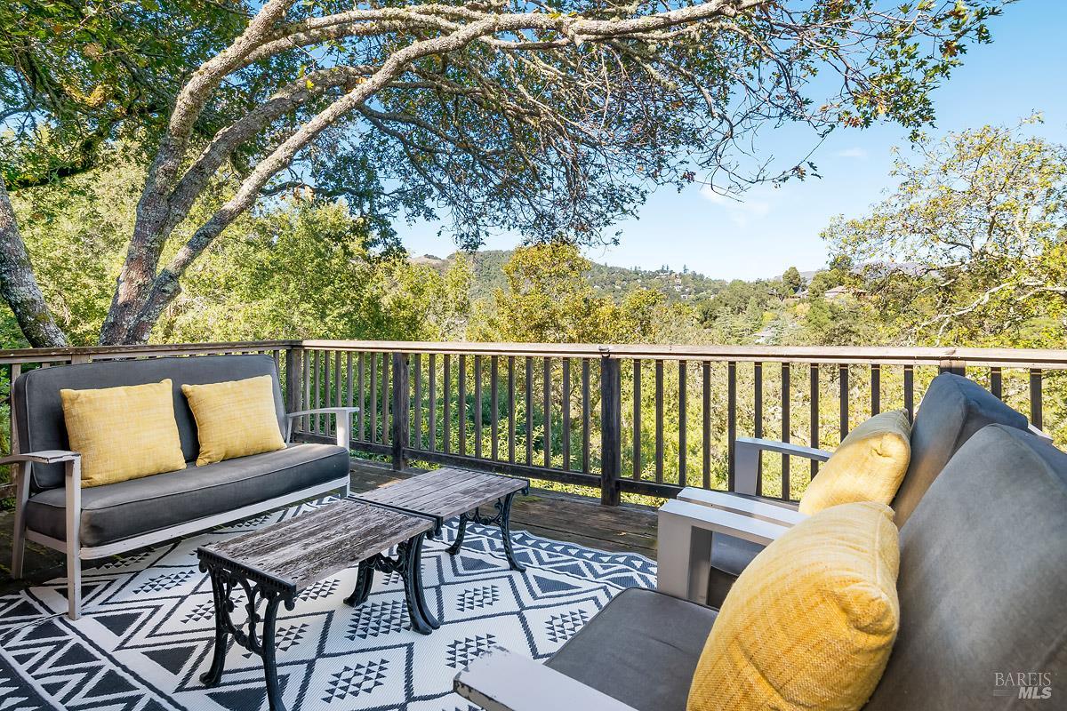 Detail Gallery Image 21 of 29 For 74 Spring Ln, Fairfax,  CA 94930 - 3 Beds | 2 Baths