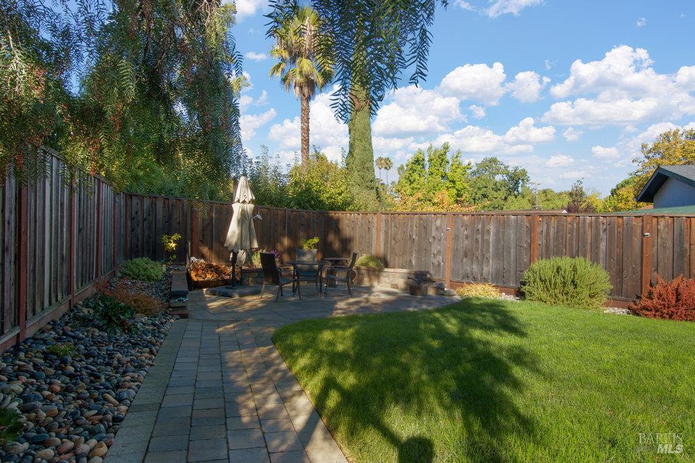 Detail Gallery Image 33 of 43 For 140 El Bonito Way, Benicia,  CA 94510 - 2 Beds | 1 Baths