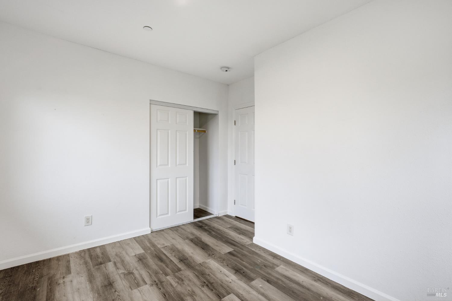 Detail Gallery Image 25 of 35 For 15 Dutton Ct, Sausalito,  CA 94965 - – Beds | – Baths