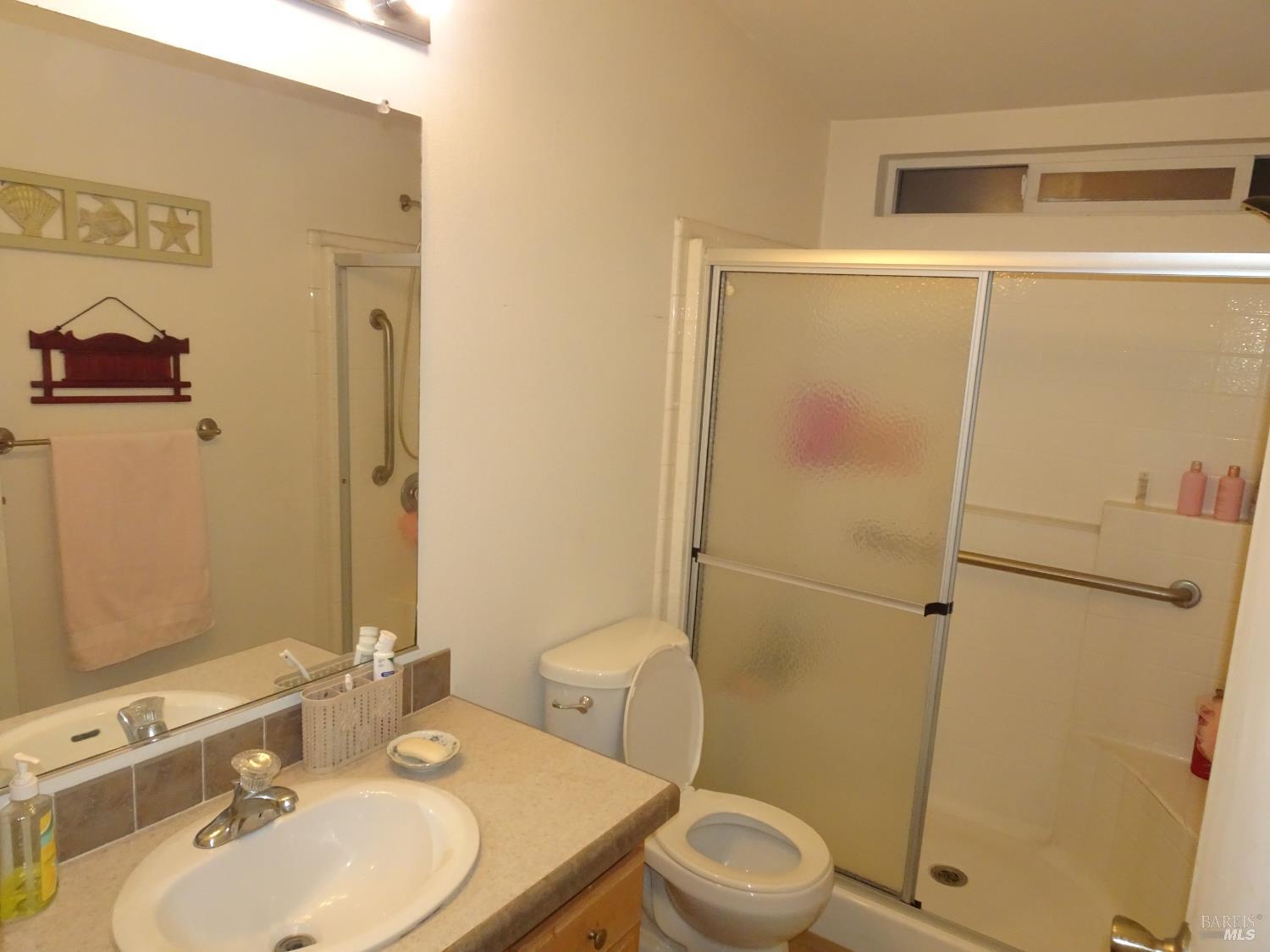 Detail Gallery Image 35 of 57 For 212 Valencia Dr, Fairfield,  CA 94533 - 3 Beds | 2 Baths