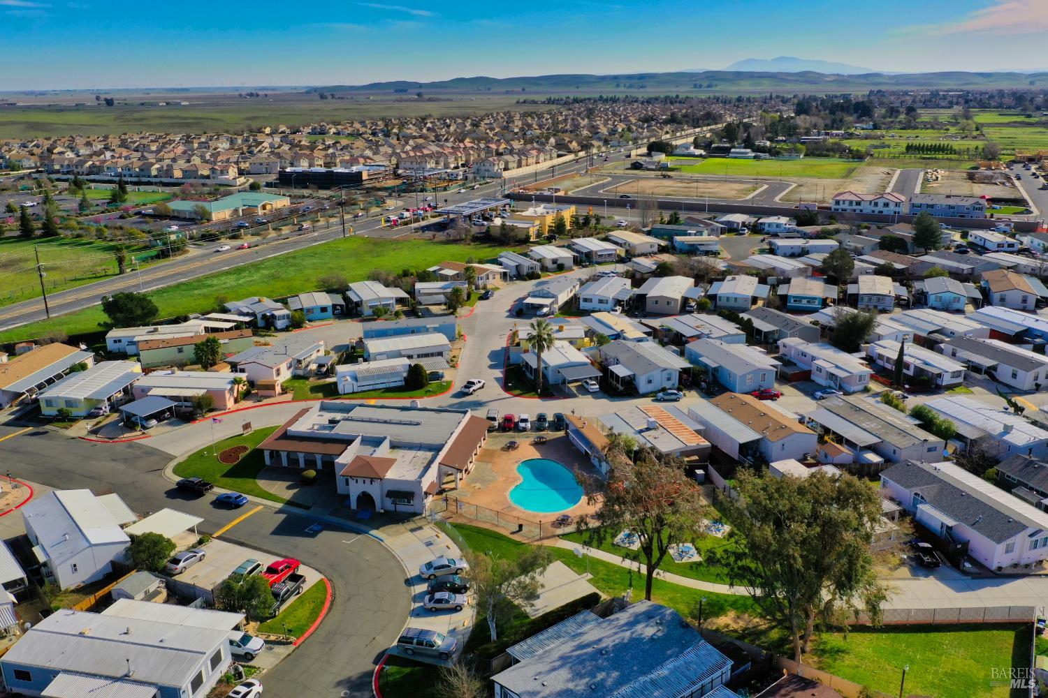 Detail Gallery Image 56 of 57 For 212 Valencia Dr, Fairfield,  CA 94533 - 3 Beds | 2 Baths