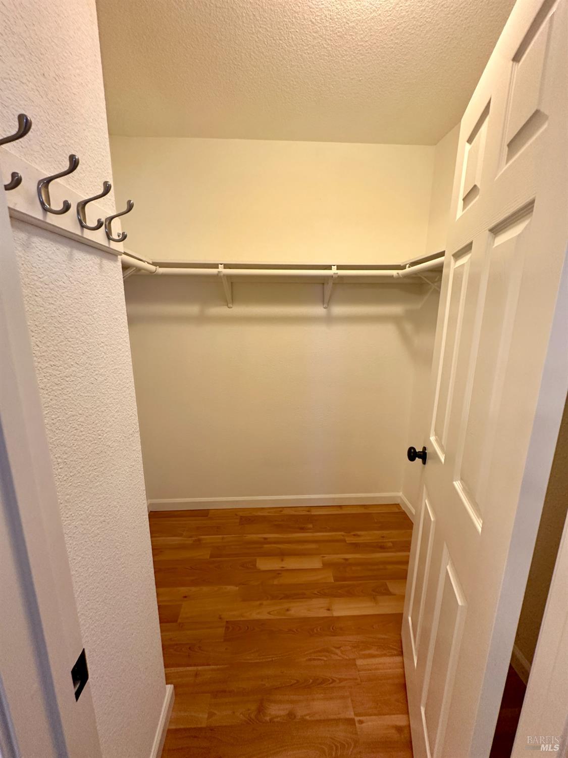 Detail Gallery Image 26 of 38 For 590 Anderson Way, Rio Vista,  CA 94571 - 4 Beds | 2/1 Baths