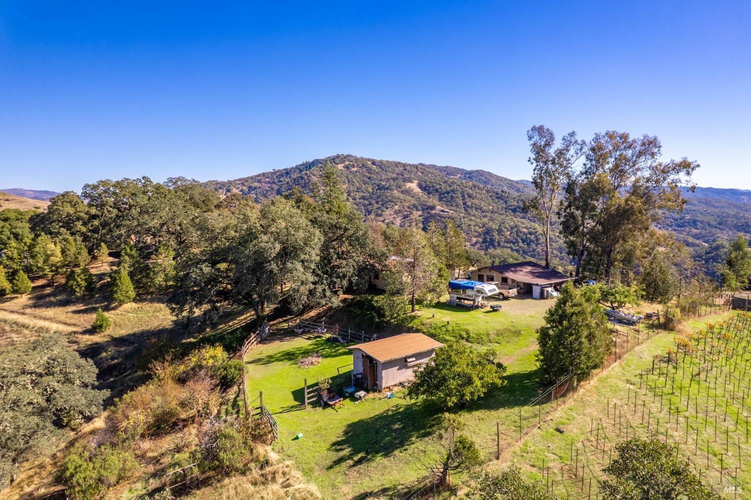 Detail Gallery Image 35 of 70 For 5430 Black Bart Trl, Redwood Valley,  CA 95470 - 3 Beds | 2 Baths