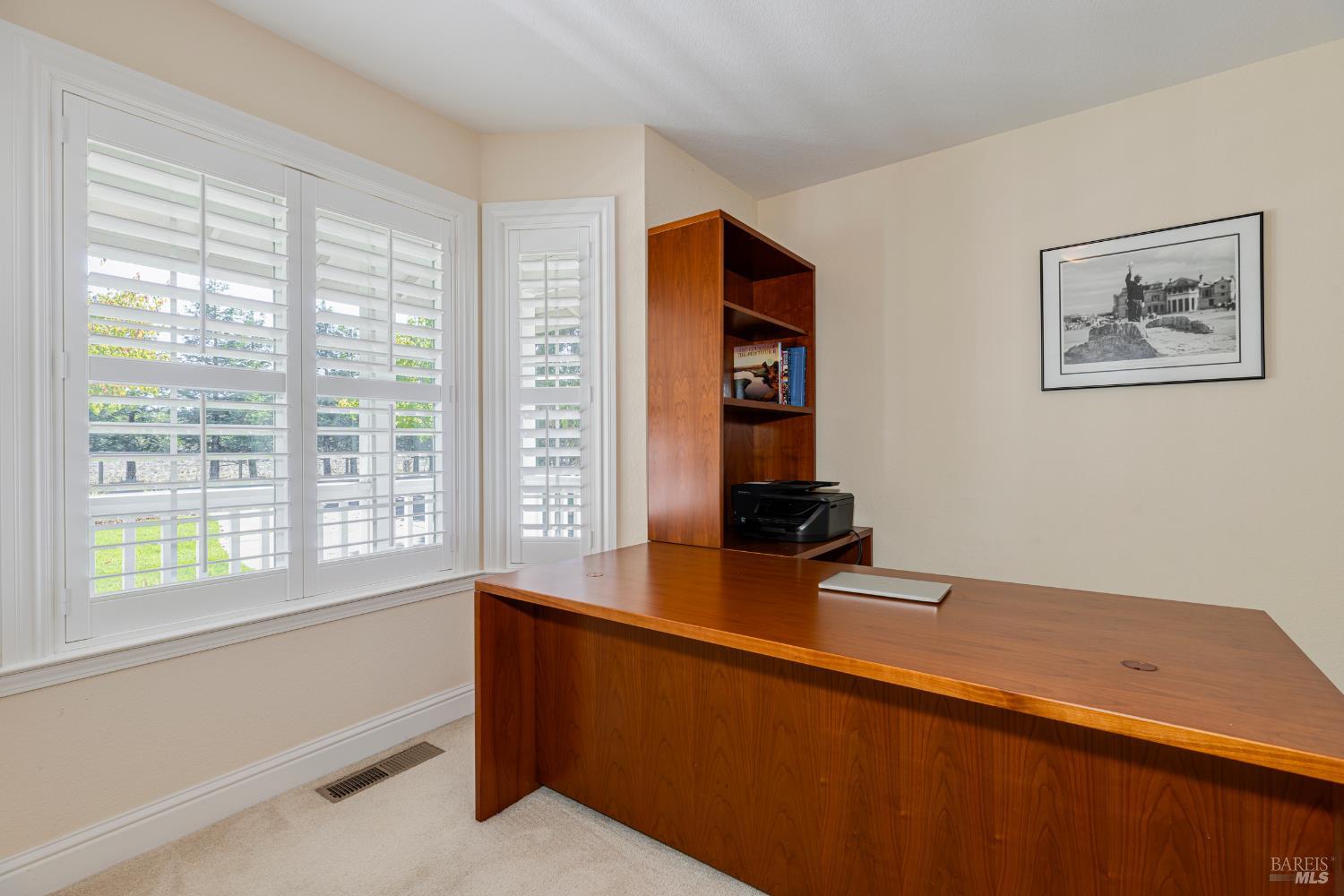 Detail Gallery Image 17 of 72 For 8776 Logan Pl, Cotati,  CA 94931 - 4 Beds | 3 Baths