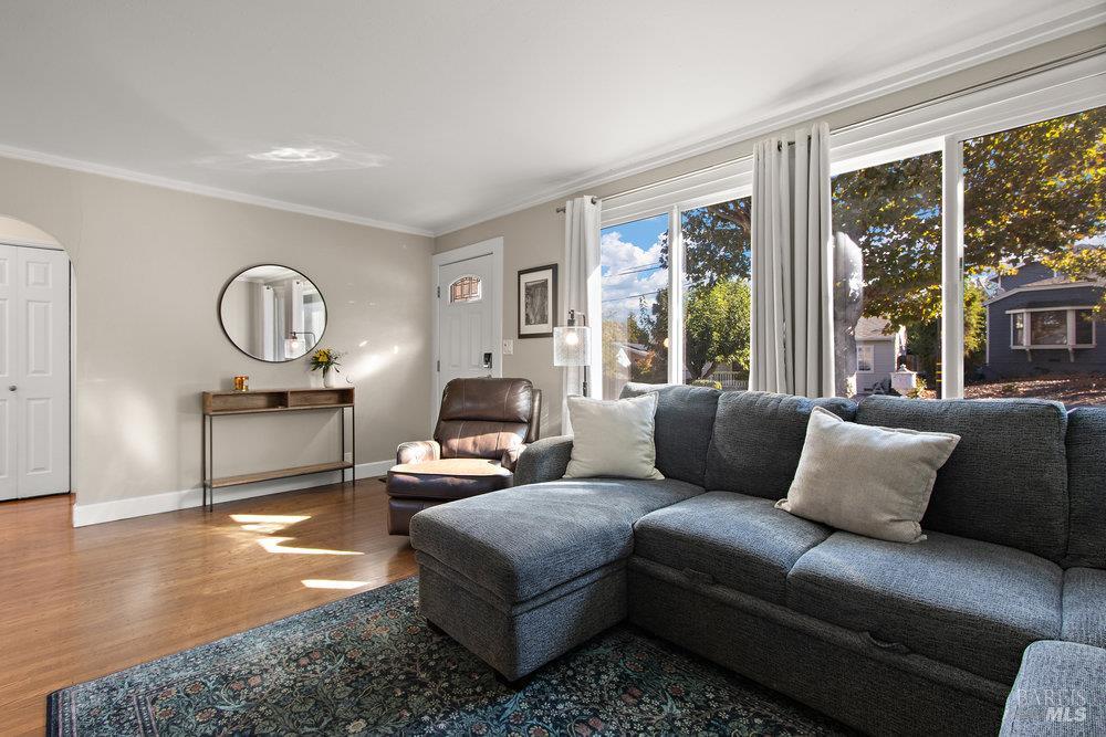 Detail Gallery Image 13 of 43 For 140 El Bonito Way, Benicia,  CA 94510 - 2 Beds | 1 Baths