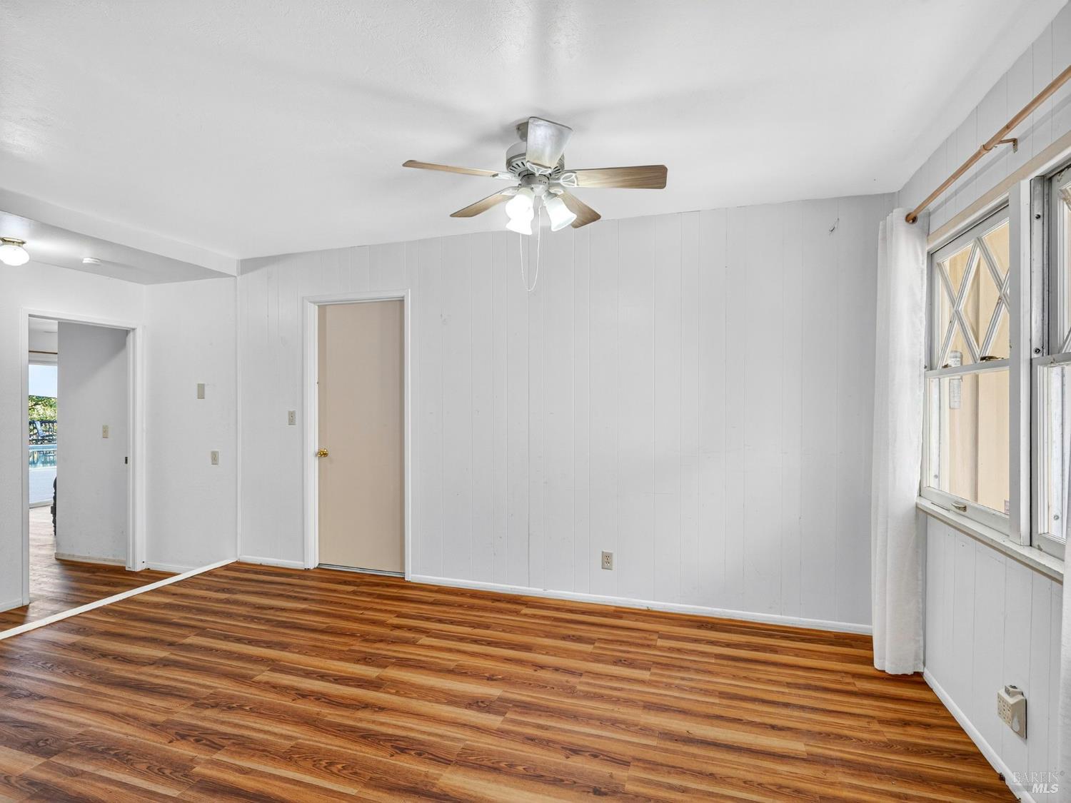 Detail Gallery Image 45 of 76 For 351 View Dr, Ukiah,  CA 95482 - 4 Beds | 3 Baths