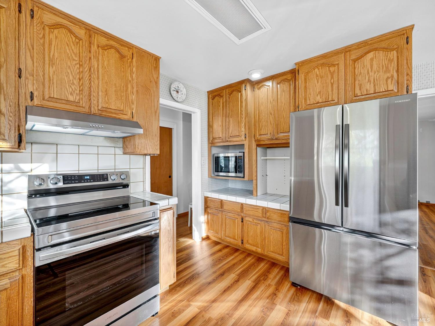 Detail Gallery Image 39 of 76 For 351 View Dr, Ukiah,  CA 95482 - 4 Beds | 3 Baths