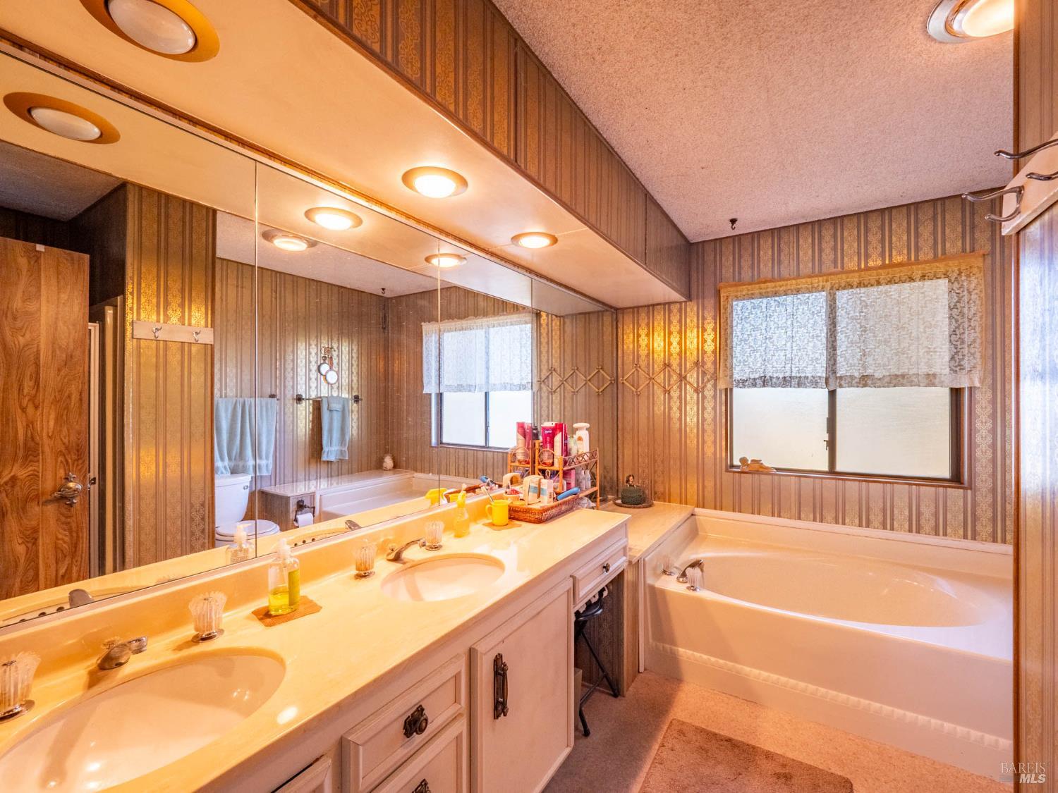 Detail Gallery Image 45 of 70 For 5430 Black Bart Trl, Redwood Valley,  CA 95470 - 3 Beds | 2 Baths