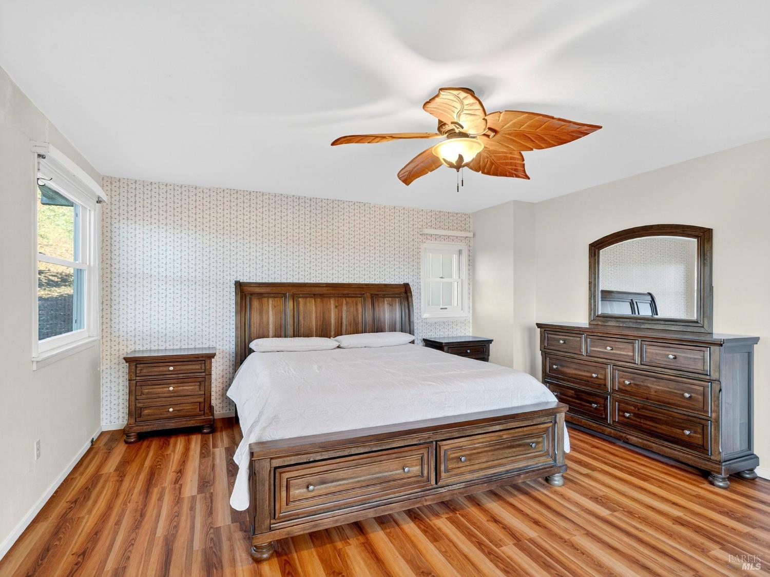 Detail Gallery Image 23 of 76 For 351 View Dr, Ukiah,  CA 95482 - 4 Beds | 3 Baths