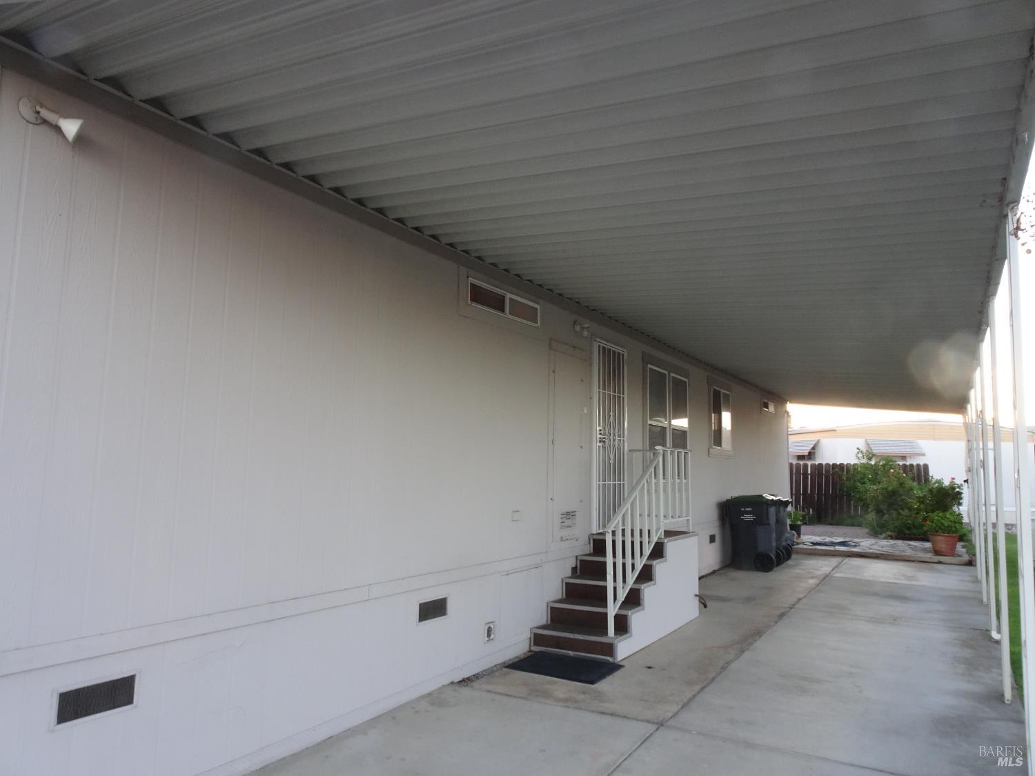 Detail Gallery Image 46 of 57 For 212 Valencia Dr, Fairfield,  CA 94533 - 3 Beds | 2 Baths