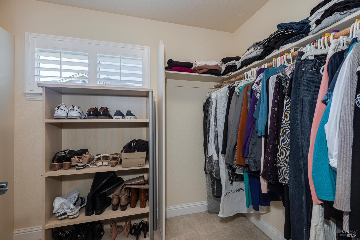 Detail Gallery Image 28 of 72 For 8776 Logan Pl, Cotati,  CA 94931 - 4 Beds | 3 Baths