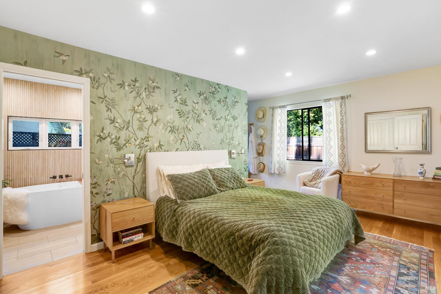 Detail Gallery Image 15 of 45 For 609 Ross Ct, Sonoma,  CA 95476 - 3 Beds | 2/1 Baths