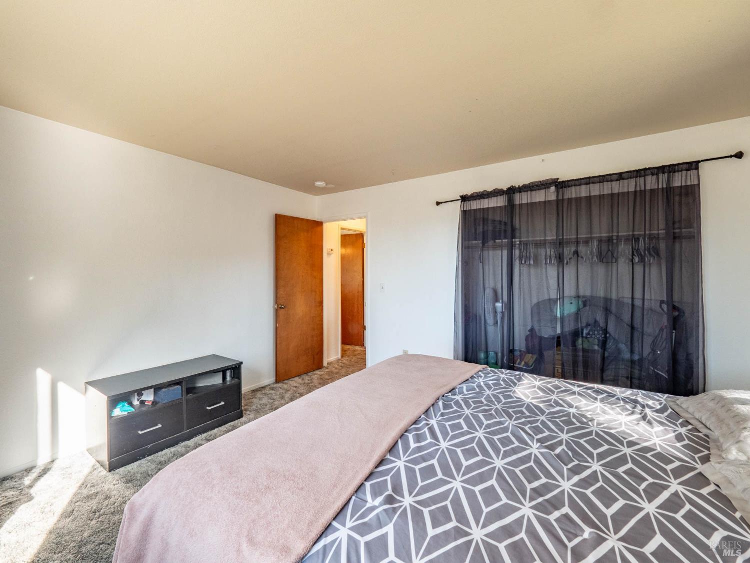 Detail Gallery Image 19 of 70 For 5430 Black Bart Trl, Redwood Valley,  CA 95470 - 3 Beds | 2 Baths