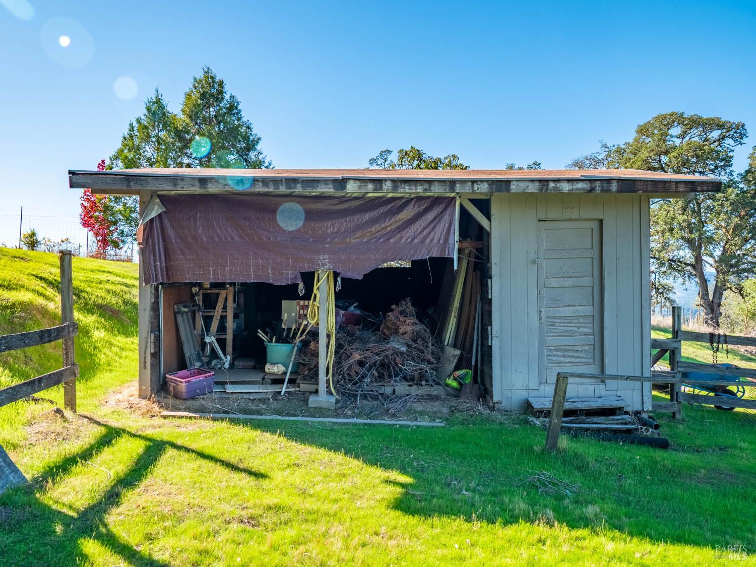 Detail Gallery Image 65 of 70 For 5430 Black Bart Trl, Redwood Valley,  CA 95470 - 3 Beds | 2 Baths