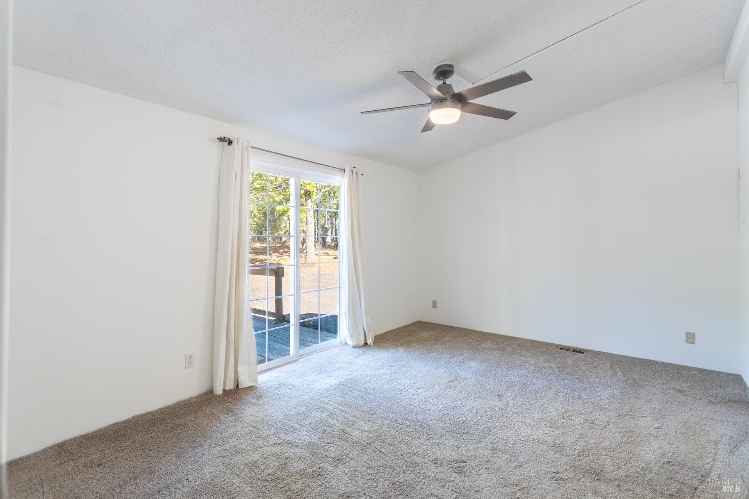 Detail Gallery Image 10 of 28 For 29282 Laurel Tree Ln, Shingletown,  CA 96088 - 3 Beds | 2 Baths