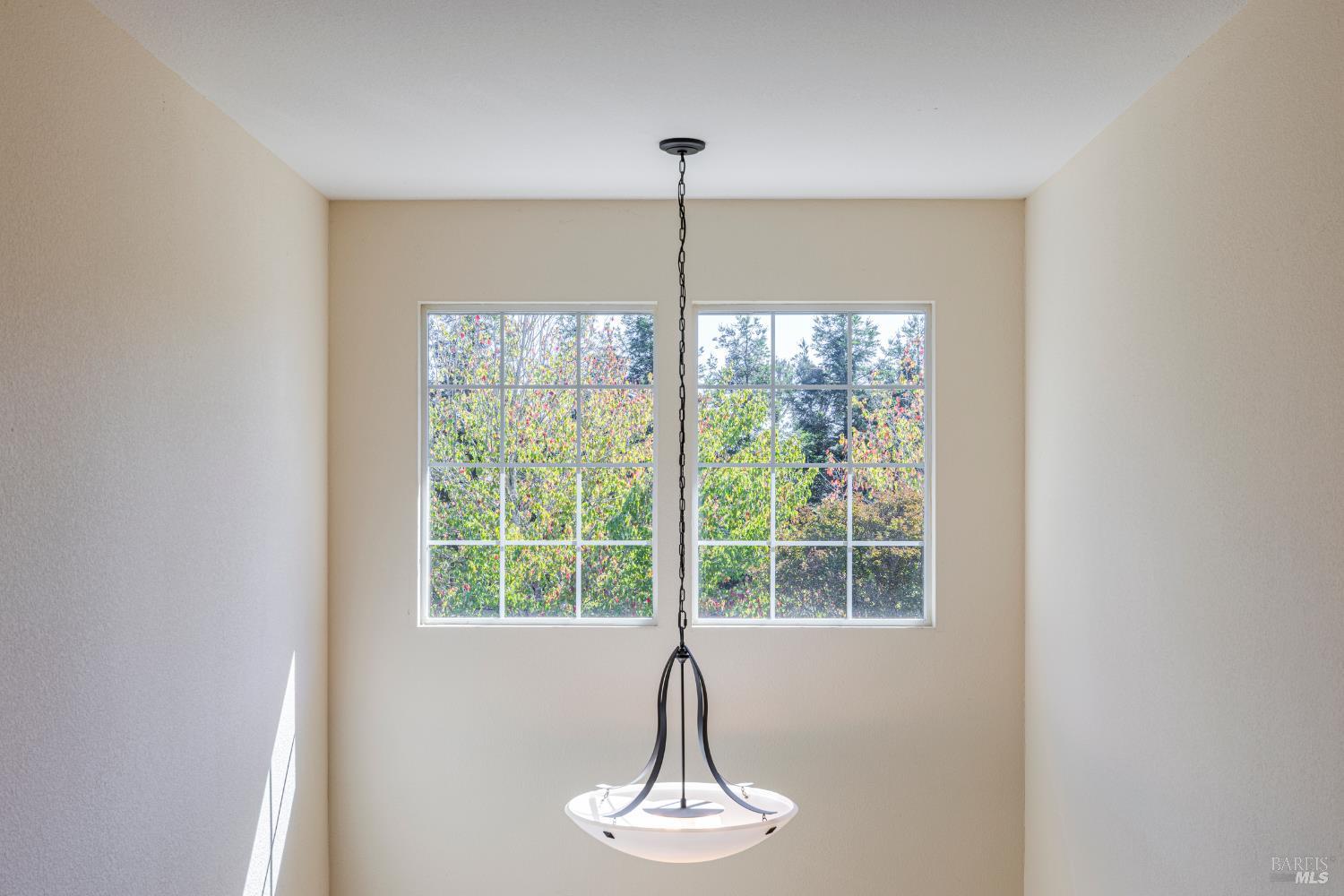 Detail Gallery Image 20 of 72 For 8776 Logan Pl, Cotati,  CA 94931 - 4 Beds | 3 Baths