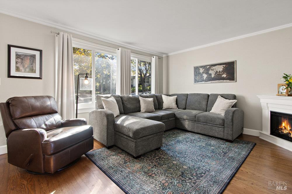 Detail Gallery Image 10 of 43 For 140 El Bonito Way, Benicia,  CA 94510 - 2 Beds | 1 Baths