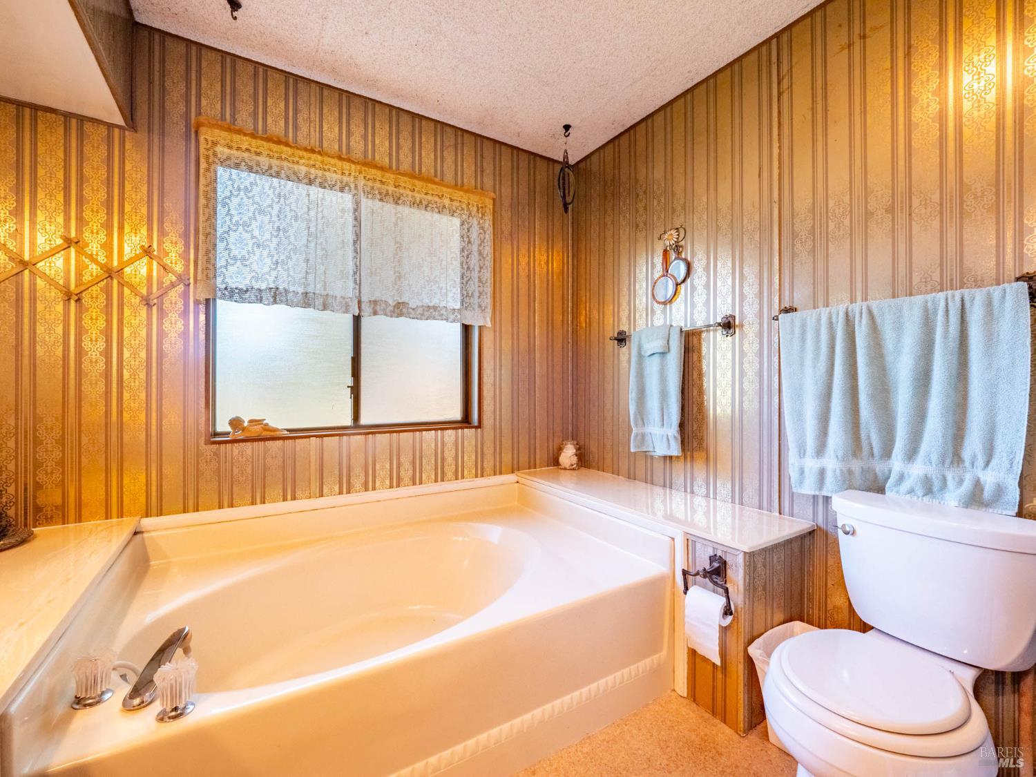 Detail Gallery Image 46 of 70 For 5430 Black Bart Trl, Redwood Valley,  CA 95470 - 3 Beds | 2 Baths