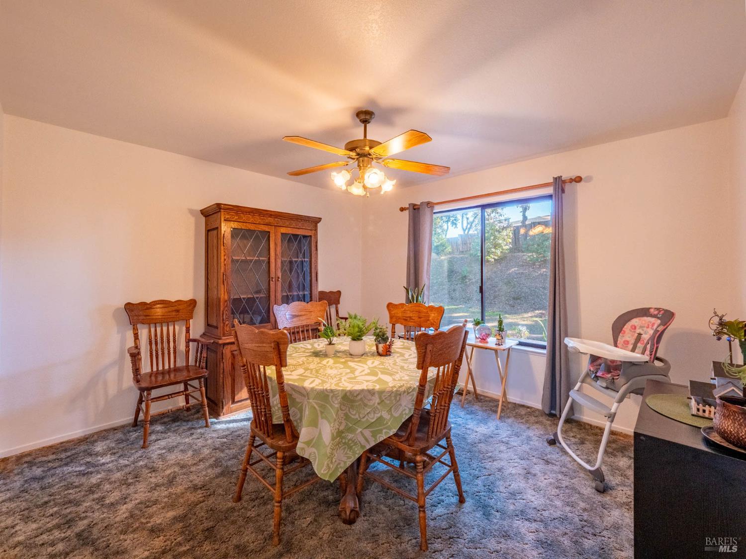 Detail Gallery Image 9 of 70 For 5430 Black Bart Trl, Redwood Valley,  CA 95470 - 3 Beds | 2 Baths